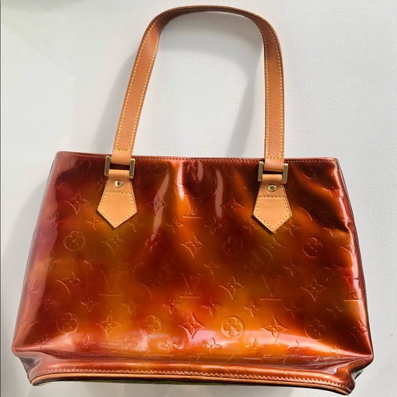 Auth LOUIS VUITTON Monogram HoustonVernis Bag - Picture 8 of 11